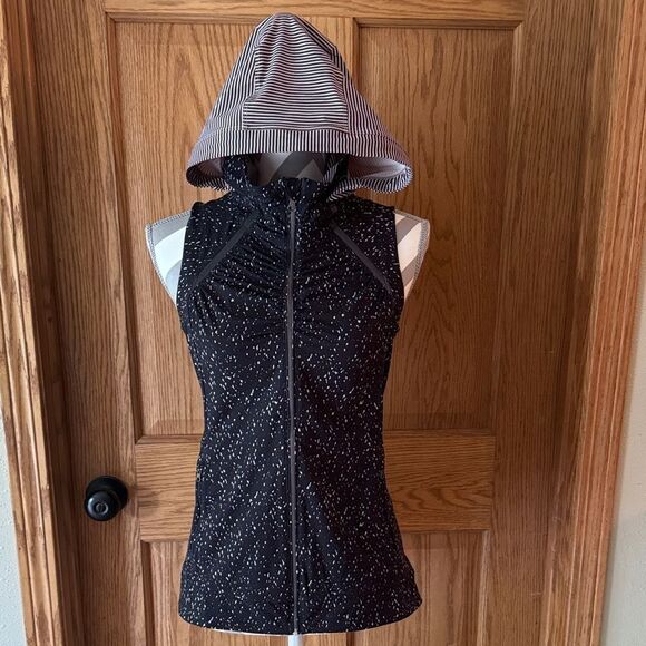 LULULEMON Go The Distance Vest Butterfly Texture Mink Berry Black - Picture 3 of 16